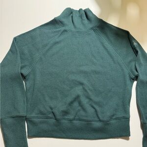 ALO Waffle Weekend Escape Mock Neck Long Sleeve